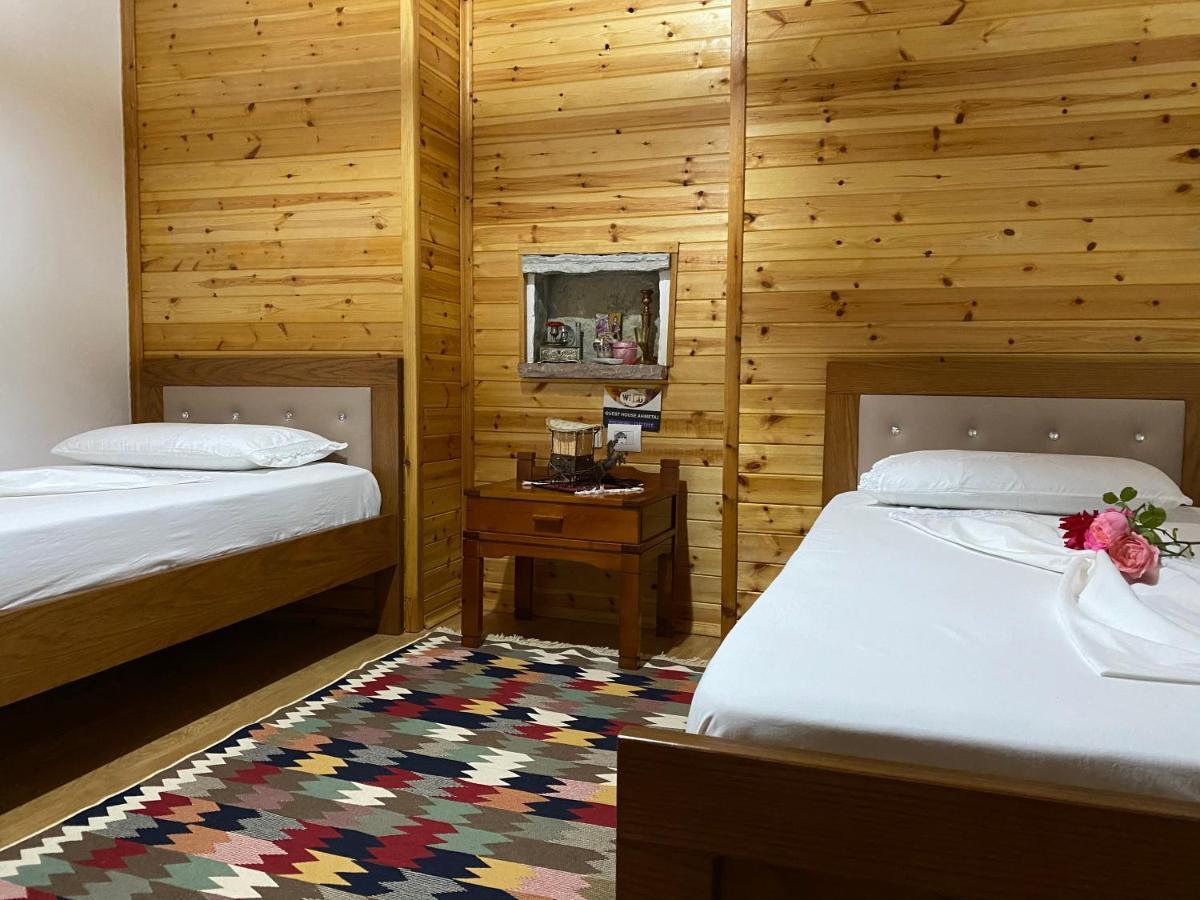 Ahmetaj Guest House Gjirokaster Bagian luar foto